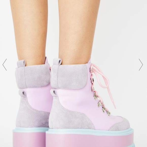 Platform boots from dolls kill - Picture 3 of 3